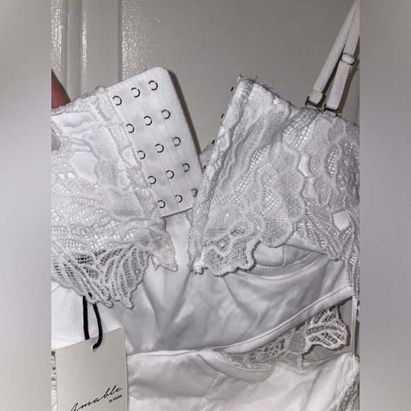 New! Amable by Mable Lace Cutout White Midi Dress 🤍 Small NWT! - Picture 11 of 11